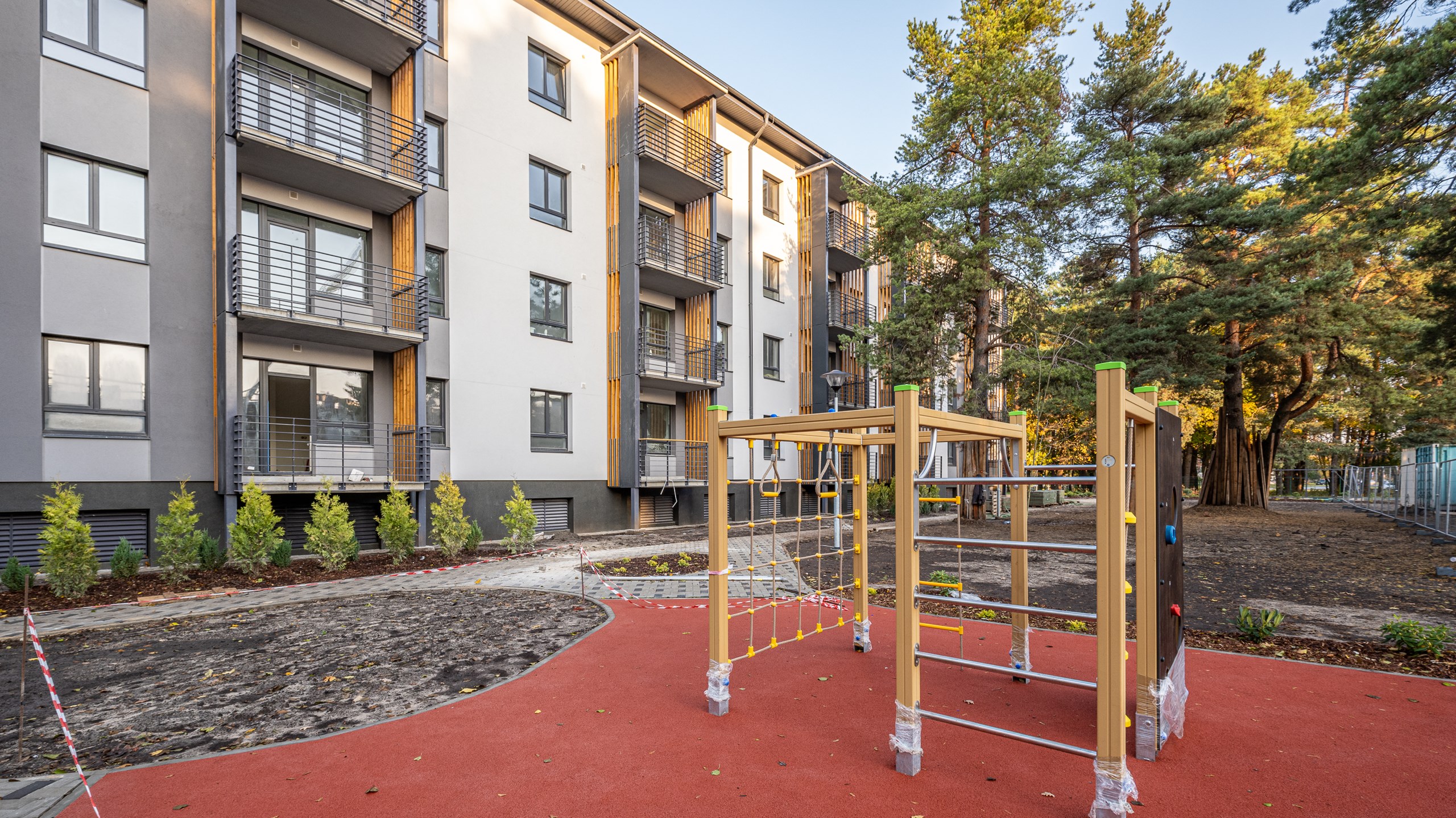 "YIT LATVIJA" сдала в эксплуатацию  первые два здания нового проекта "Annas Parks"