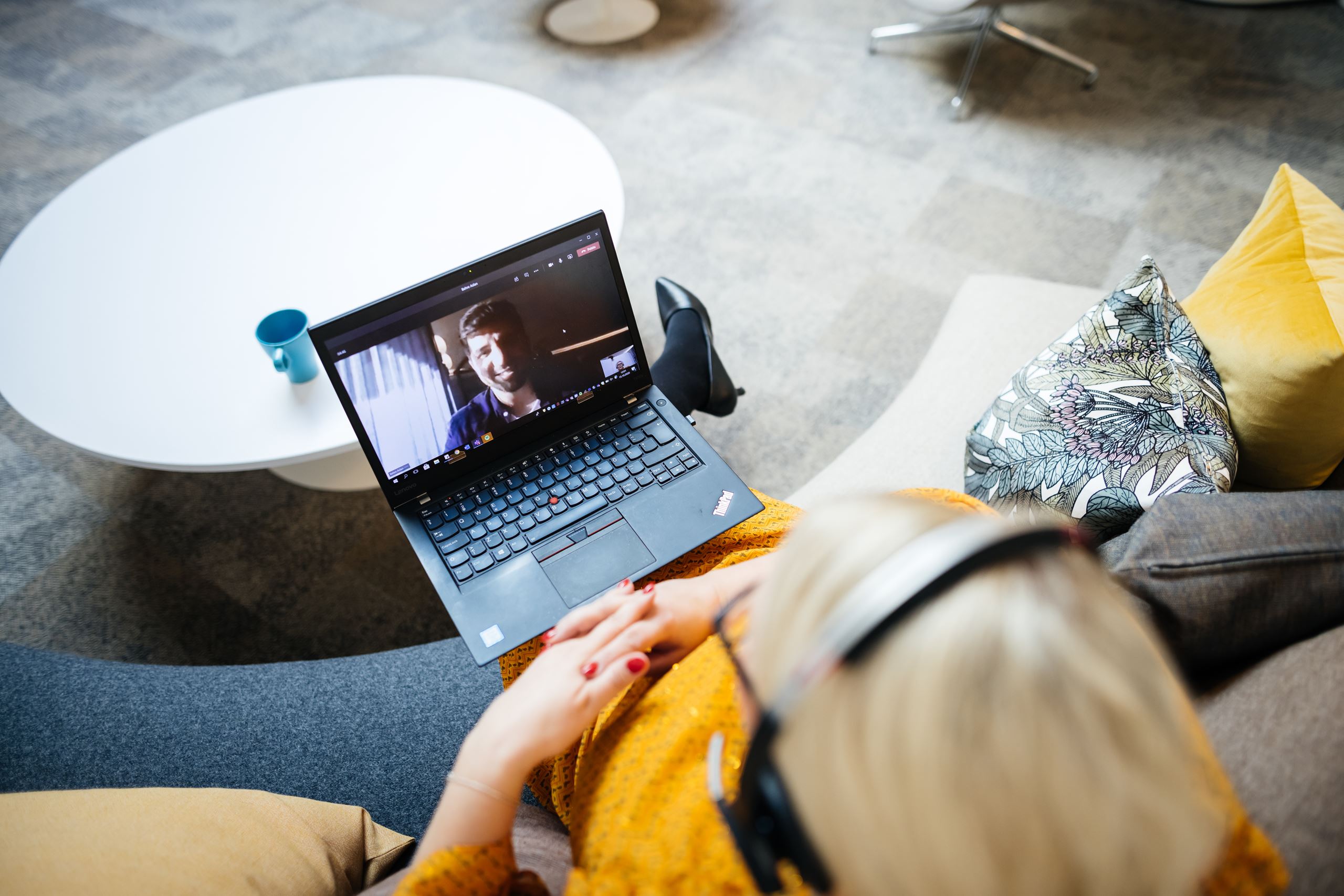 Vai Covid-19 dēļ izjūtat kaunu par savu mājokli?